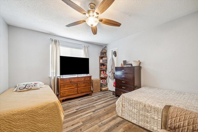 11835 Sandpiper Drive, Houston, TX 77035