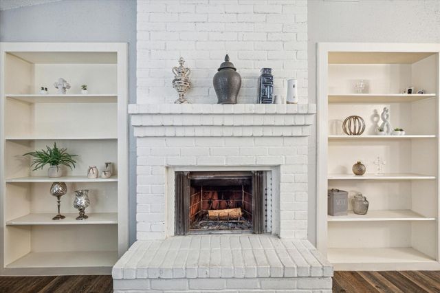 11835 Sandpiper Drive, Houston, TX 77035