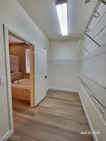 217 Junction Peak Avenue, North Las Vegas, NV 89031
