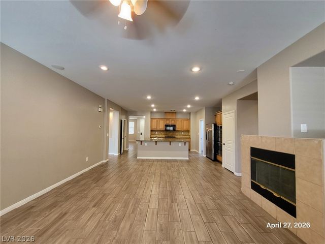 217 Junction Peak Avenue, North Las Vegas, NV 89031