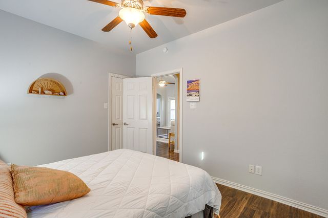 5717 Sapphire Pool Trail, Fort Worth, TX 76244