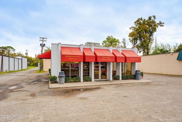 111 Ribaut Road, Beaufort, SC 29902