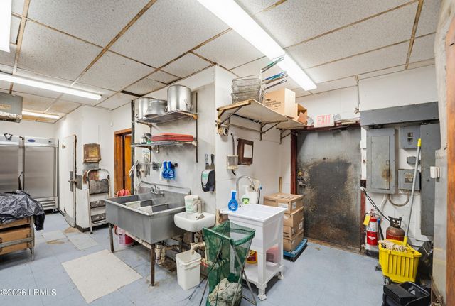 111 Ribaut Road, Beaufort, SC 29902