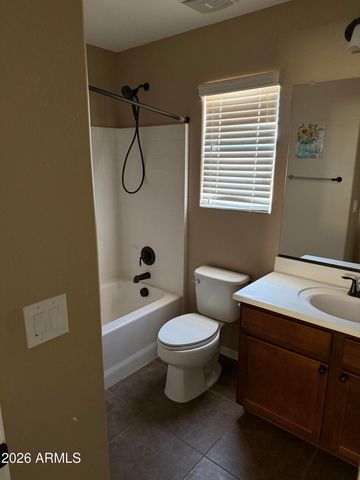 1016 W BASSWOOD Avenue, San Tan Valley, AZ 85140