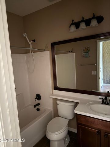 1016 W BASSWOOD Avenue, San Tan Valley, AZ 85140