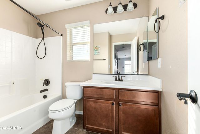 1016 W BASSWOOD Avenue, San Tan Valley, AZ 85140