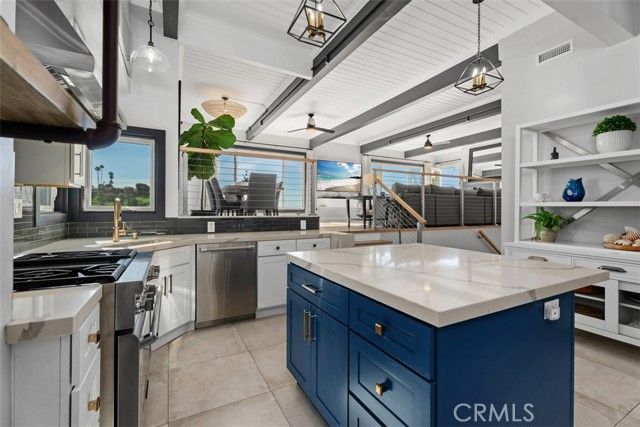 1414 Mar Vista, Laguna Beach, CA 92651