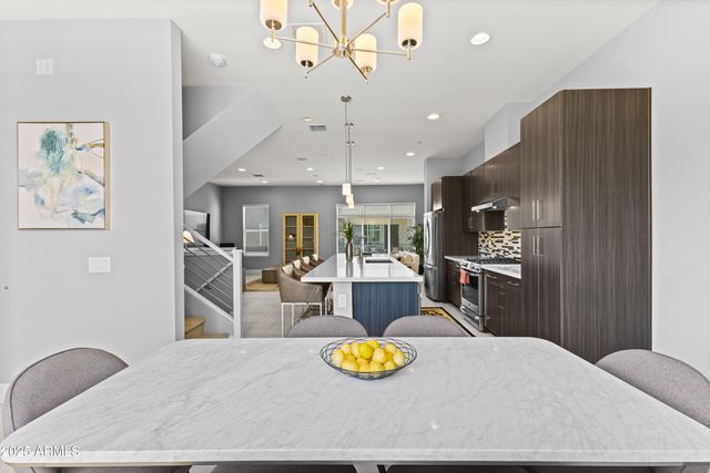 1717 E MORTEN Avenue 62, Phoenix, AZ 85020