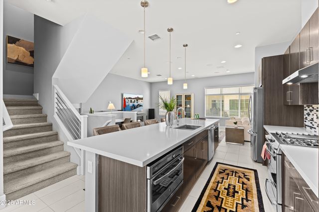 1717 E MORTEN Avenue 62, Phoenix, AZ 85020