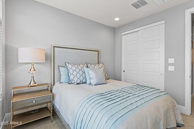 1717 E MORTEN Avenue 62, Phoenix, AZ 85020