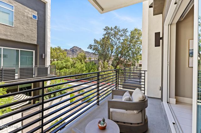 1717 E MORTEN Avenue 62, Phoenix, AZ 85020