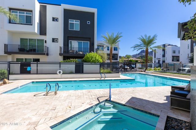 1717 E MORTEN Avenue 62, Phoenix, AZ 85020