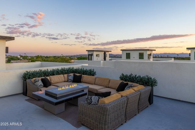 1717 E MORTEN Avenue 62, Phoenix, AZ 85020