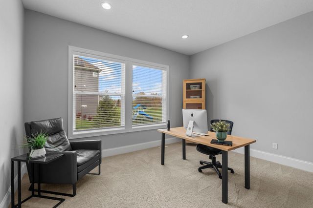 17894 77th Avenue N, Maple Grove, MN 55311