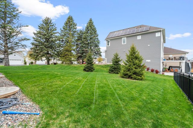 17894 77th Avenue N, Maple Grove, MN 55311