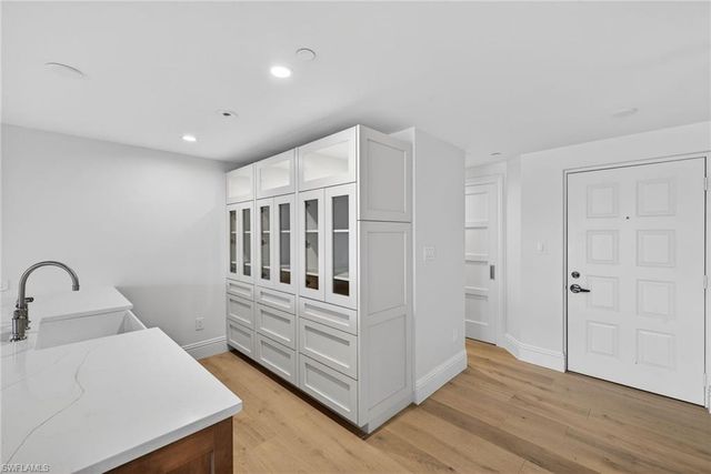 6040 Pelican Bay BLVD 303D, Naples, FL 34108