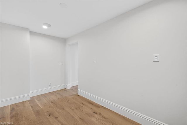 6040 Pelican Bay BLVD 303D, Naples, FL 34108