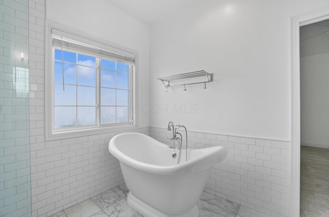 7179 Fernridge Drive, New Albany, OH 43054