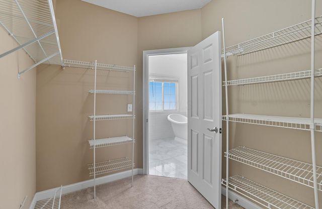 7179 Fernridge Drive, New Albany, OH 43054