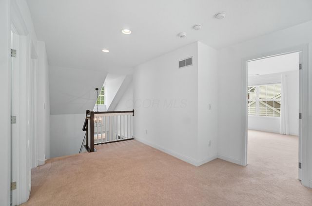 7179 Fernridge Drive, New Albany, OH 43054