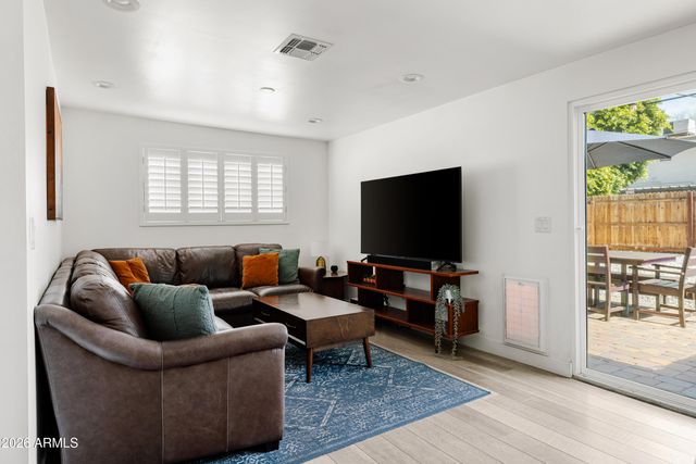 4401 N 9TH Avenue, Phoenix, AZ 85013