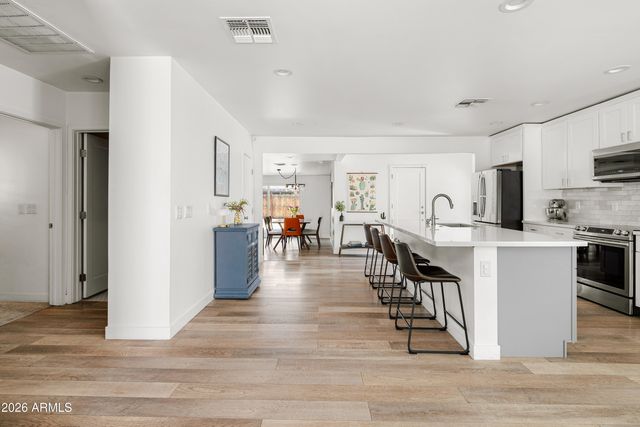 4401 N 9TH Avenue, Phoenix, AZ 85013