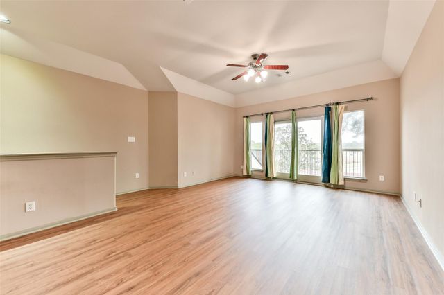 5214 Blue Cypress Lane, League City, TX 77573