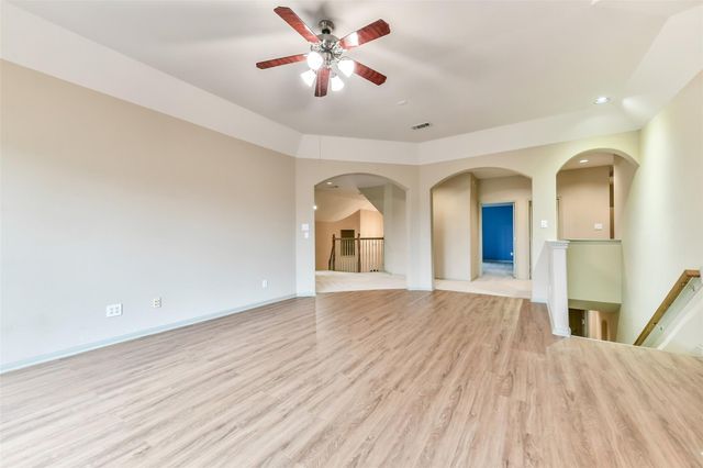 5214 Blue Cypress Lane, League City, TX 77573