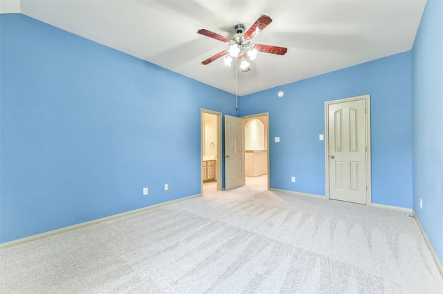 5214 Blue Cypress Lane, League City, TX 77573