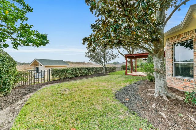 5214 Blue Cypress Lane, League City, TX 77573