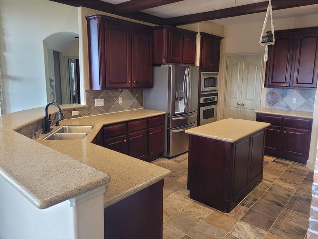 5214 Blue Cypress Lane, League City, TX 77573