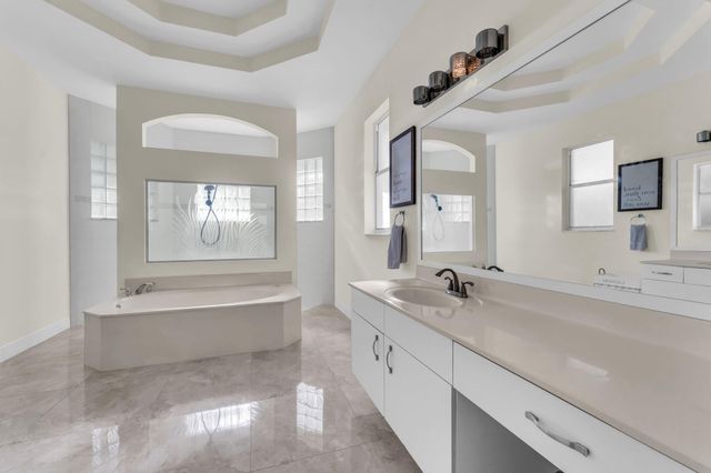 21409 Crestfalls Court, Boca Raton, FL 33428