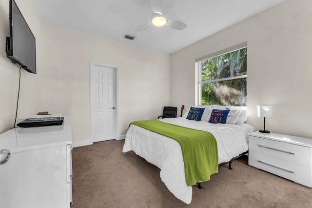 21409 Crestfalls Court, Boca Raton, FL 33428