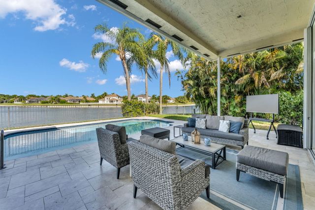 21409 Crestfalls Court, Boca Raton, FL 33428