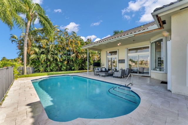 21409 Crestfalls Court, Boca Raton, FL 33428