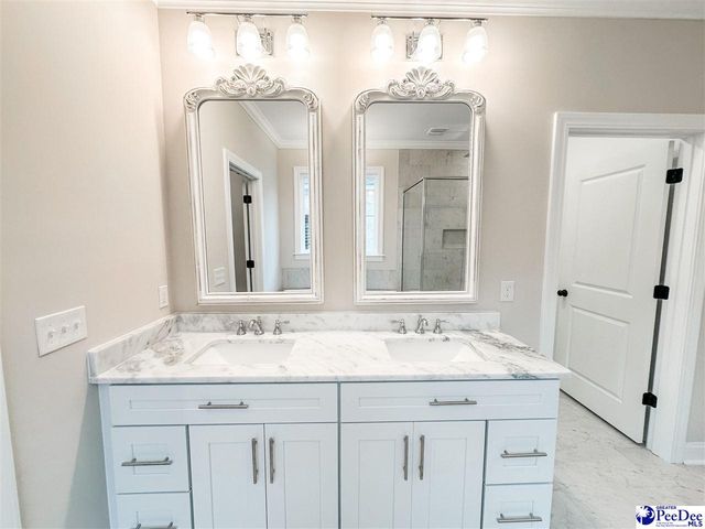 418 Jefferies Ln, Florence, SC 29505