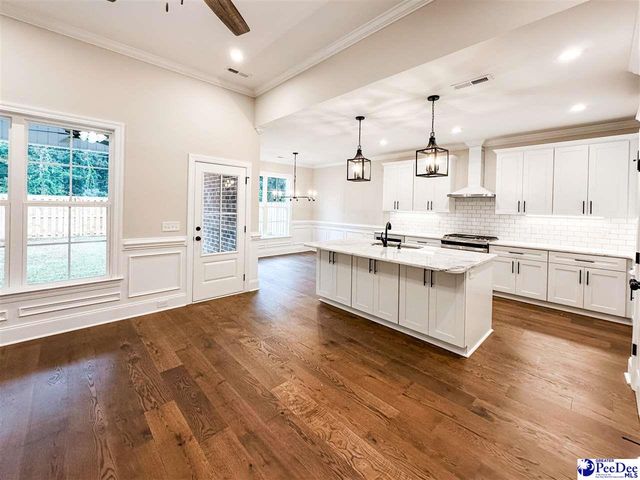 418 Jefferies Ln, Florence, SC 29505