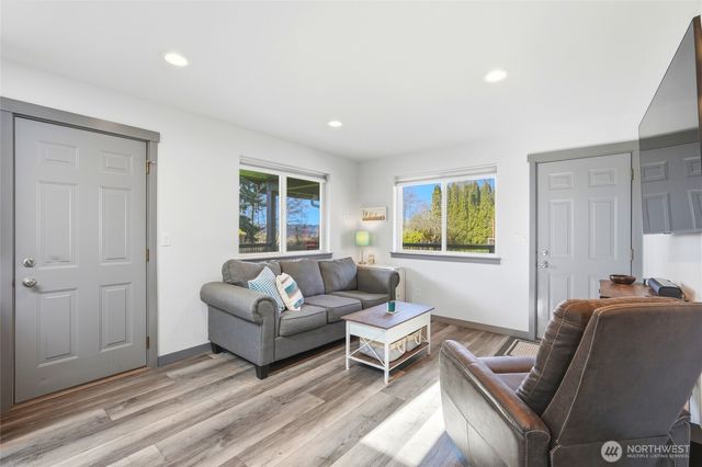 8114 Riverview Road, Snohomish, WA 98290