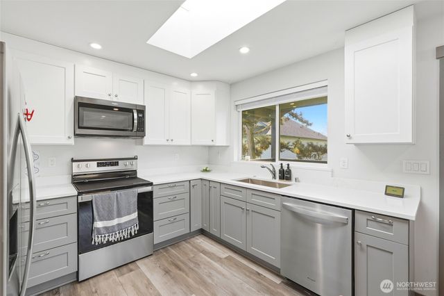 8114 Riverview Road, Snohomish, WA 98290