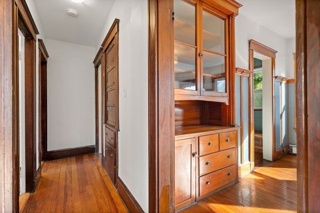 23 Brayton Rd 23, Boston, MA 02135