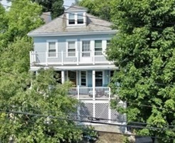23 Brayton Rd 23, Boston, MA 02135