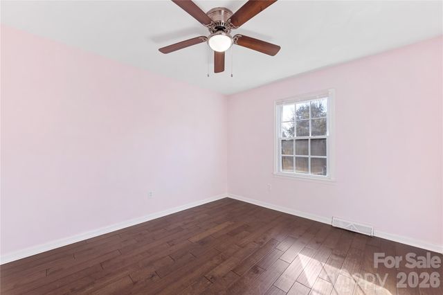 2240 Lawton Bluff Road, Charlotte, NC 28226