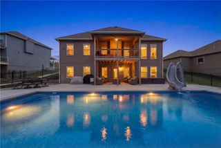 10212 N Corrington Avenue, Kansas City, MO 64156