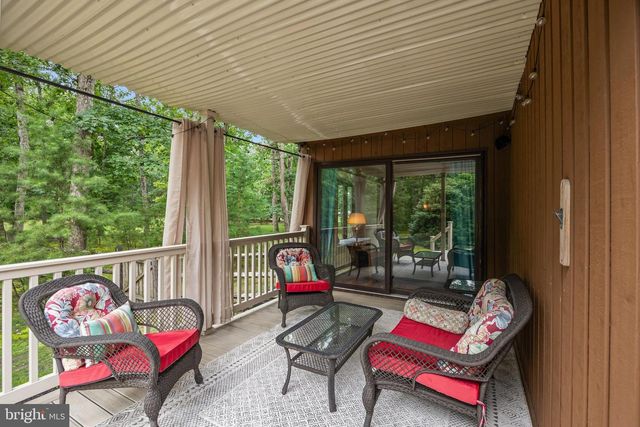 5 GLEN LAKE DR, Medford, NJ 08055