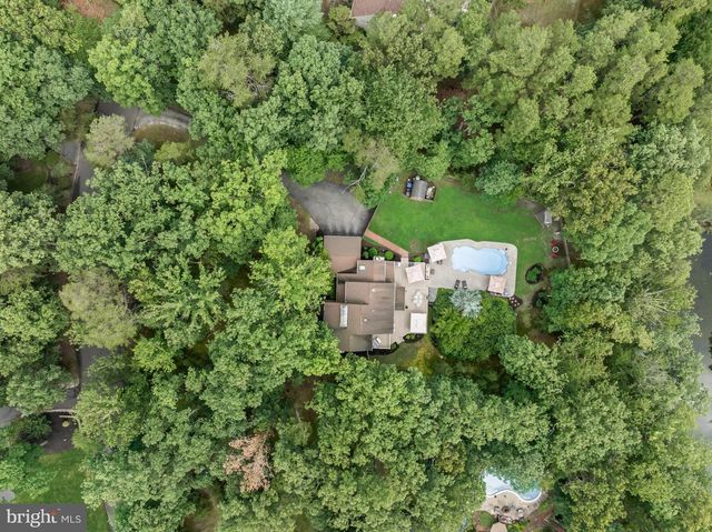 5 GLEN LAKE DR, Medford, NJ 08055