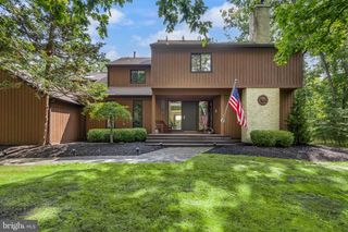 5 GLEN LAKE DR, Medford, NJ 08055