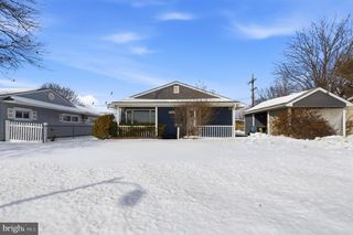 406 PINEWOOD DR #S, Levittown, PA 19054