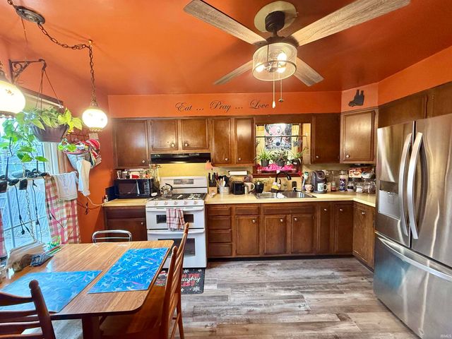 2013 Frisse Avenue, Evansville, IN 47714