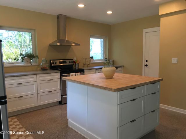 1841 Rockledge Drive, Rockledge, FL 32955