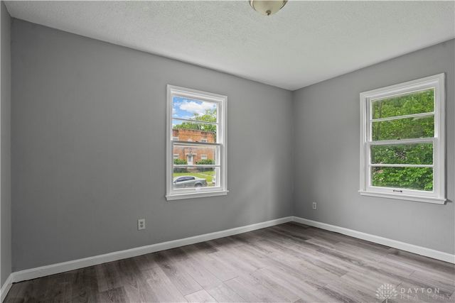 245 E Beechwood Avenue, Dayton, OH 45405